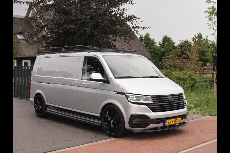 Volkswagen Transporter 2.0 TDI L2H1 32 | 150PK | Koppejan Edition | Camera | Trekhaak | Cruise Control | Apple Carplay | Imperiaal | Automaat |