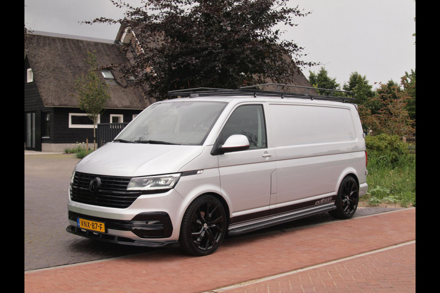 Volkswagen Transporter 2.0 TDI L2H1 32 | 150PK | Koppejan Edition | Camera | Trekhaak | Cruise Control | Apple Carplay | Imperiaal | Automaat |