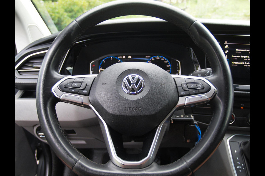 Volkswagen Transporter 2.0 TDI L2H1 32 | 150PK | Koppejan Edition | Camera | Trekhaak | Cruise Control | Apple Carplay | Imperiaal | Automaat |