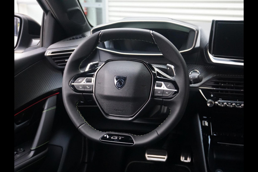 Peugeot 208 1.2 Hybrid 110 e-DCS6 GT Alcantara interieur