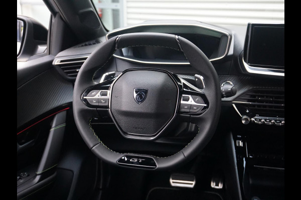 Peugeot 208 1.2 Hybrid 110 e-DCS6 GT Alcantara interieur