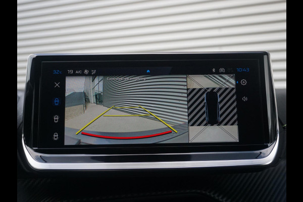 Peugeot 208 1.2 Hybrid 110 e-DCS6 GT Alcantara interieur