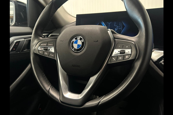 BMW i4 EDrive40 84 kWh | NAP | SHADOW LINE | DEALERGARANTIE | LASERLIGHTS