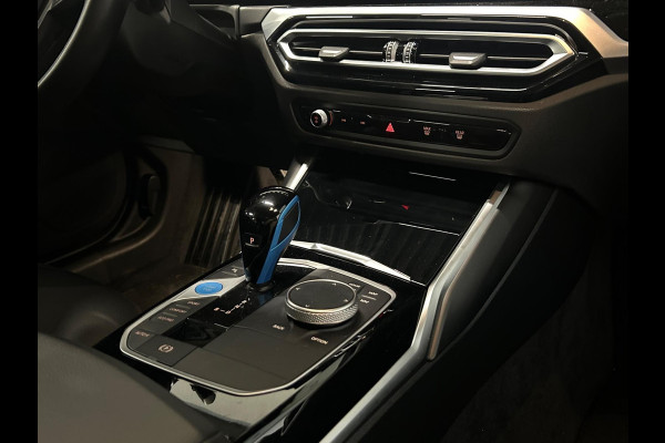 BMW i4 EDrive40 84 kWh | NAP | SHADOW LINE | DEALERGARANTIE | LASERLIGHTS