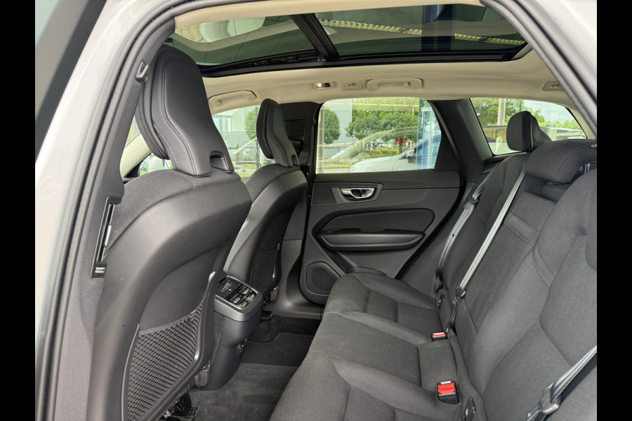 Volvo XC60 2.0 B5 Momentum Exclusive Pano|Harman|HuD|360cam
