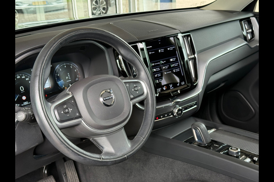 Volvo XC60 2.0 B5 Momentum Exclusive Pano|Harman|HuD|360cam