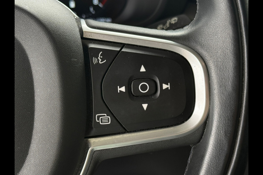 Volvo XC60 2.0 B5 Momentum Exclusive Pano|Harman|HuD|360cam