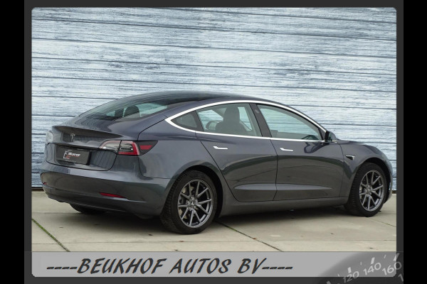Tesla Model 3 Standard RWD Plus 60 kWh Trekhaak Soh 89.8%