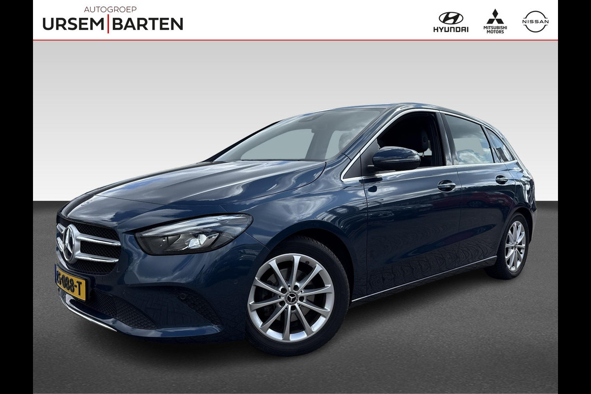 Mercedes-Benz B-Klasse 180 Launch Edition | Automaat | widescreen | trekhaak Mercedes-Benz B-Klasse 180 Launch Edition | Automaat | widescreen | trekhaak