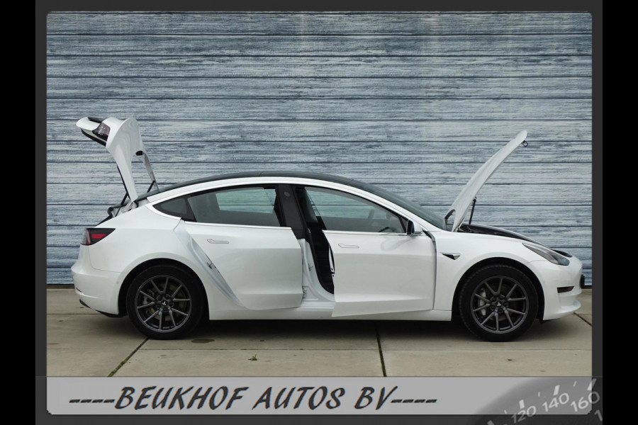 Tesla Model 3 Long Range AWD 75 kWh Pano Leer Cam Soh 93,1%