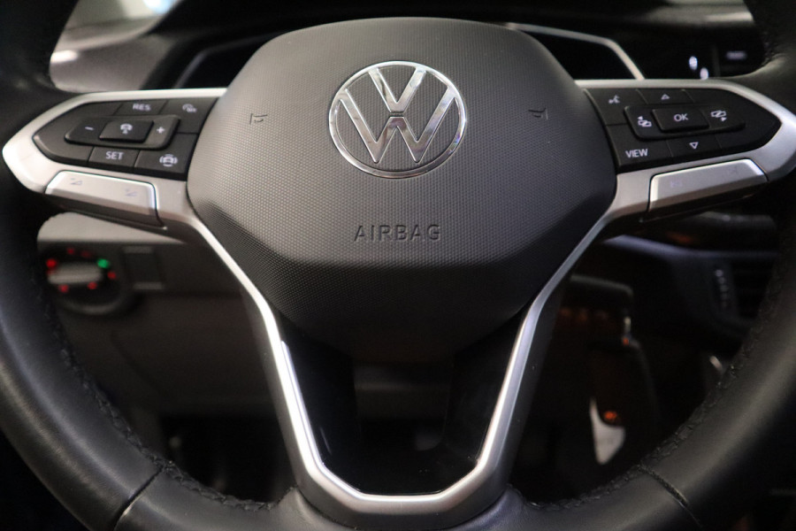 Volkswagen T-Cross 1.0 TSI Style Business R Navigatie Full-led Adaptive-cruise