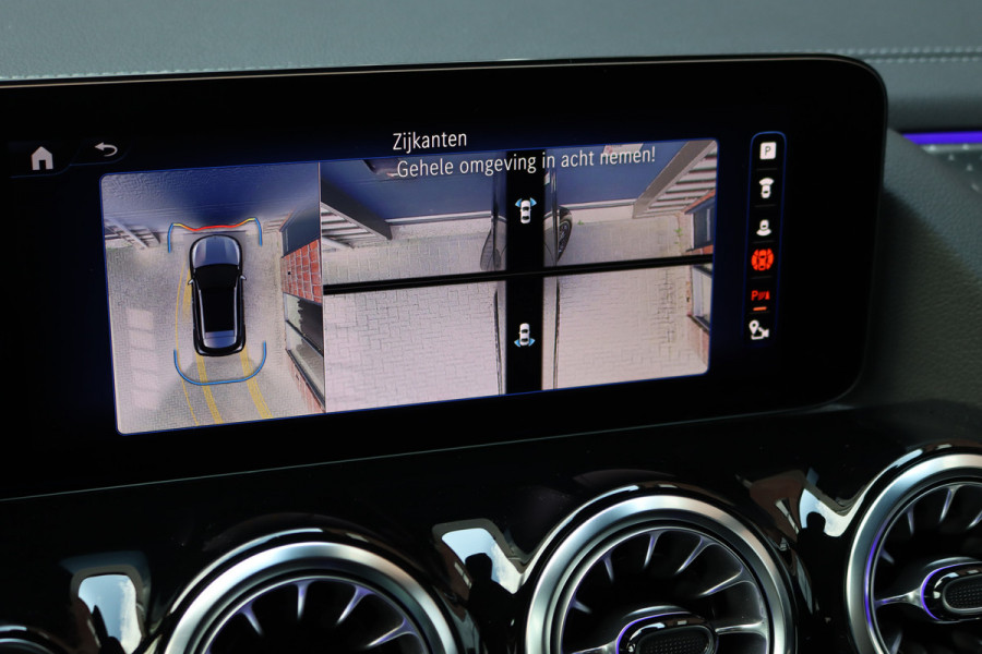 Mercedes-Benz EQA 250+ AMG Line 71 kWh | Facelift | Panoramadak | Distronic | Memory | Leder | Keyless Go | Surround Camera | Exclusief-pakket | Apple Carplay/Android Auto |