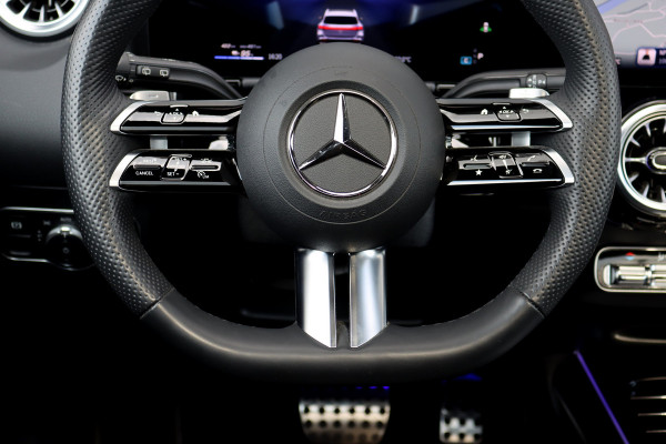 Mercedes-Benz EQA 250+ AMG Line 71 kWh | Facelift | Panoramadak | Distronic | Memory | Leder | Keyless Go | Surround Camera | Exclusief-pakket | Apple Carplay/Android Auto |