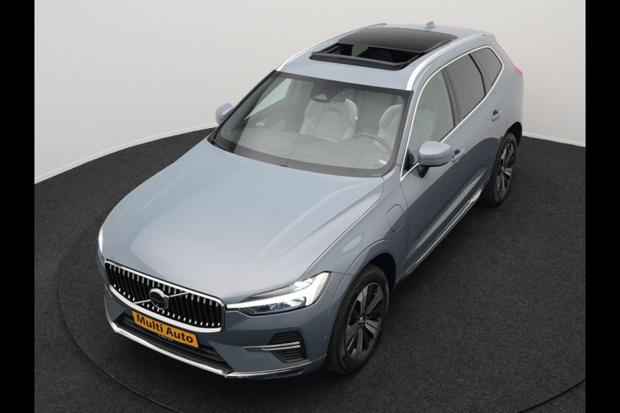 Volvo XC60 T6 AWD Plus Bright Plug In Hybrid Thunder Grey 340pk Long Range PHEV | Panodak | Tailored Wool Sportstoelen Memory | Adaptive Cruise | Google Assistant | Pilot Assist | Harman Kardon | 360 Camera | Stoel & Stuurverwarming |