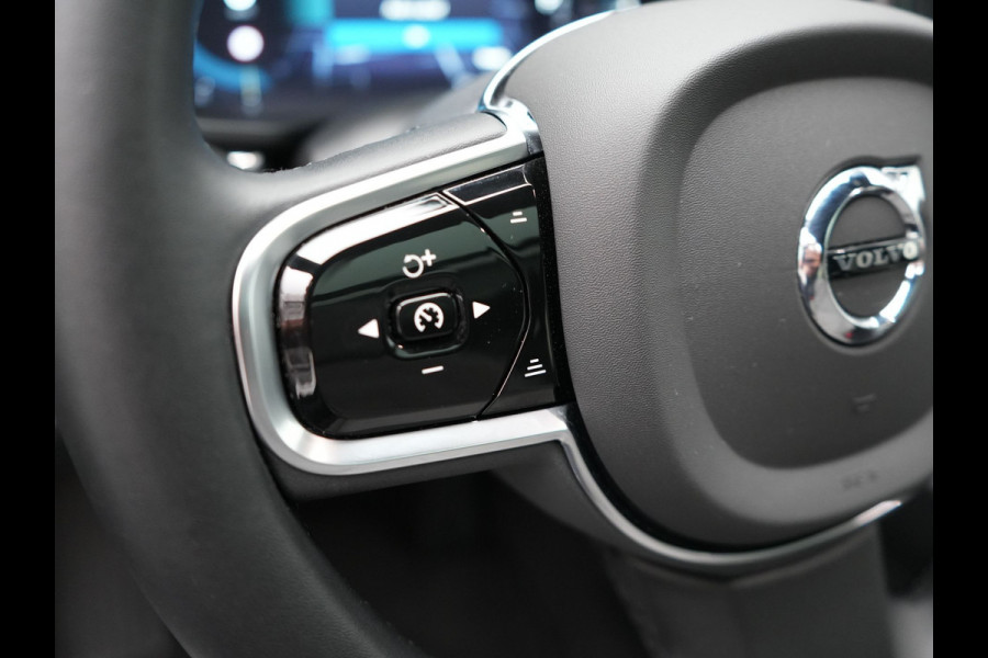 Volvo XC60 T6 AWD Plus Bright Plug In Hybrid Thunder Grey 340pk Long Range PHEV | Panodak | Tailored Wool Sportstoelen Memory | Adaptive Cruise | Google Assistant | Pilot Assist | Harman Kardon | 360 Camera | Stoel & Stuurverwarming |