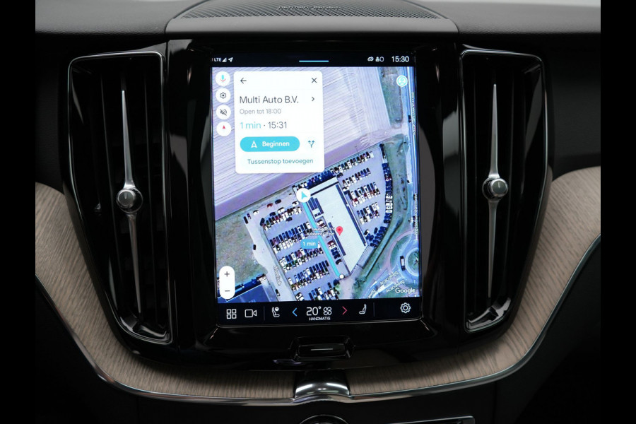 Volvo XC60 T6 AWD Plus Bright Plug In Hybrid Thunder Grey 340pk Long Range PHEV | Panodak | Tailored Wool Sportstoelen Memory | Adaptive Cruise | Google Assistant | Pilot Assist | Harman Kardon | 360 Camera | Stoel & Stuurverwarming |