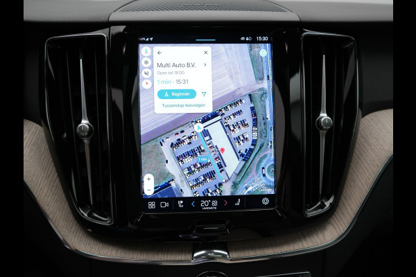 Volvo XC60 T6 AWD Plus Bright Plug In Hybrid Thunder Grey 340pk Long Range PHEV | Panodak | Tailored Wool Sportstoelen Memory | Adaptive Cruise | Google Assistant | Pilot Assist | Harman Kardon | 360 Camera | Stoel & Stuurverwarming |