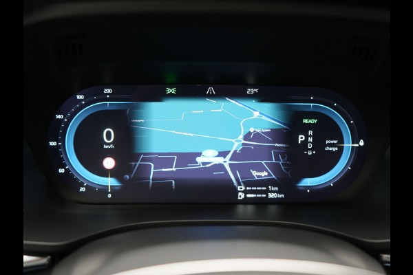 Volvo XC60 T6 AWD Plus Bright Plug In Hybrid Thunder Grey 340pk Long Range PHEV | Panodak | Tailored Wool Sportstoelen Memory | Adaptive Cruise | Google Assistant | Pilot Assist | Harman Kardon | 360 Camera | Stoel & Stuurverwarming |