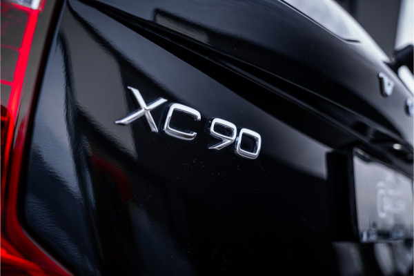 Volvo XC90 2.0 T8 Recharge AWD Plus Dark - Panorama | Luchtvering | H&K | Memory | Elek. Trekhaak