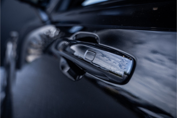 Volvo XC90 2.0 T8 Recharge AWD Plus Dark - Panorama | Luchtvering | H&K | Memory | Elek. Trekhaak