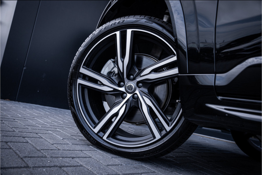 Volvo XC90 2.0 T8 Recharge AWD Plus Dark - Panorama | Luchtvering | H&K | Memory | Elek. Trekhaak
