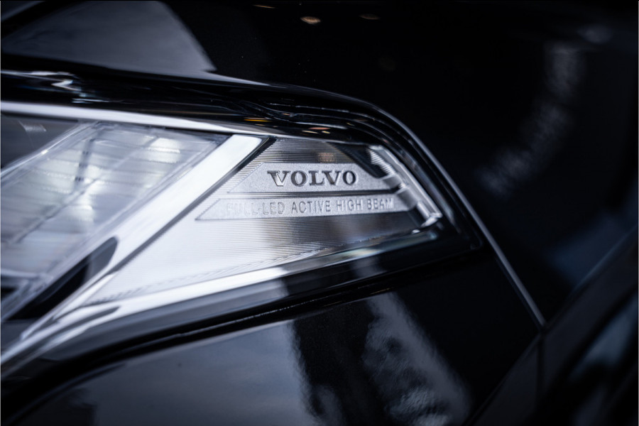 Volvo XC90 2.0 T8 Recharge AWD Plus Dark - Panorama | Luchtvering | H&K | Memory | Elek. Trekhaak