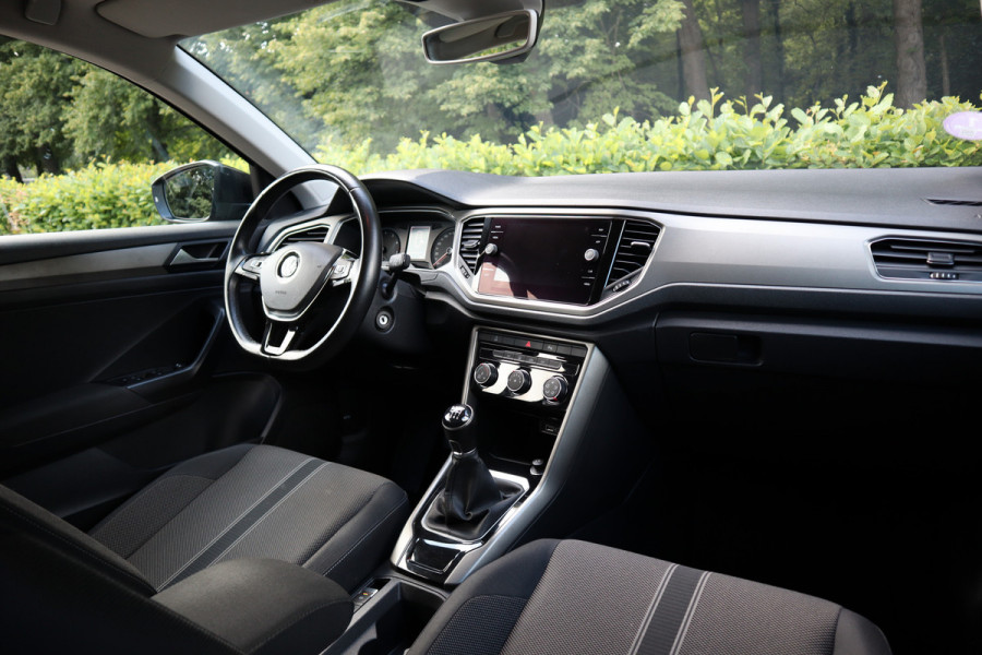 Volkswagen T-Roc 1.0 TSI Style | Trekhaak | Carplay | Navi |