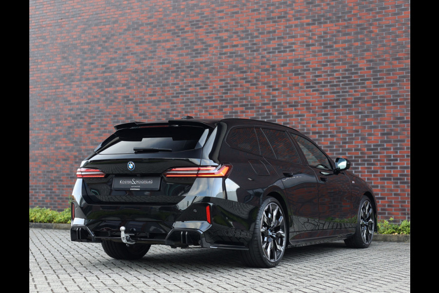 BMW 5 Serie Touring 530e | M Performance - Trekhaak - Harman/Kardon