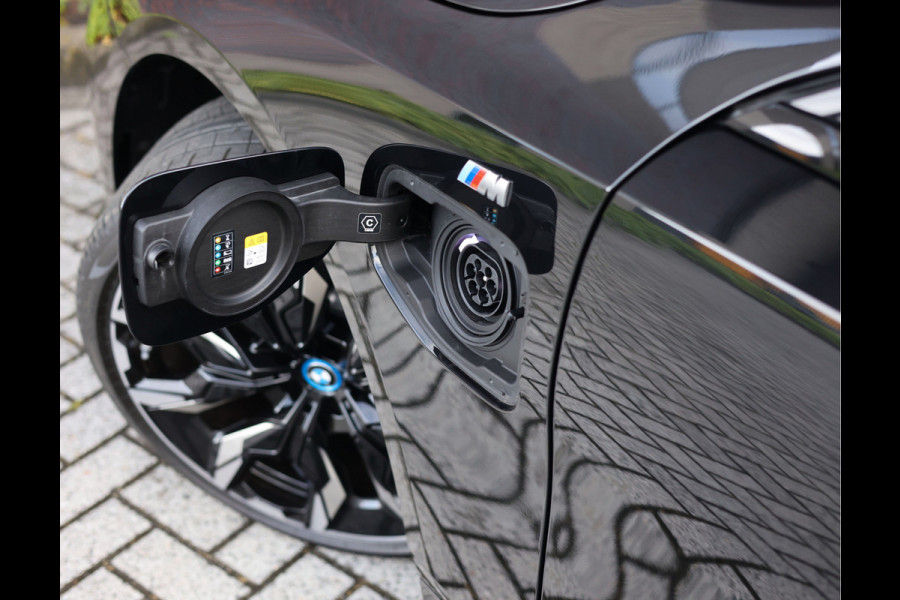 BMW 5 Serie Touring 530e | M Performance - Trekhaak - Harman/Kardon