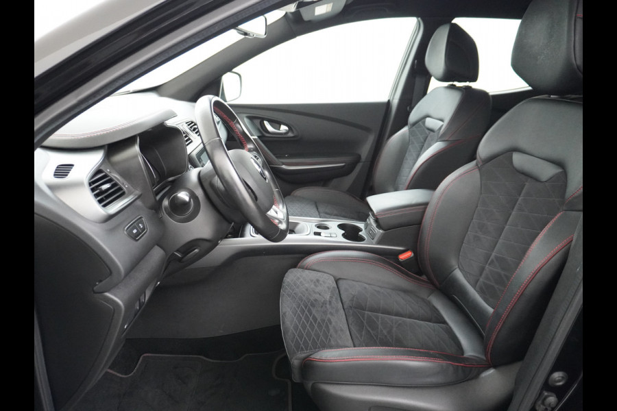 Renault Kadjar T160PK AUT-7 Black-Edition Navi Camera Apple Carplay/Android Elektr-Verst+Leer/Alcantara-Sport-Stoel+Verwarmd LED 19" Bose®-Soun Regen-Lichtsensor+VoorruitVerwarmd Blind spot warning Easy park assist 1.500Kg Trekvermogen 100% Dealeronderhouden EURO6 Orig.NLse Auto € 39.000 nieuw!
