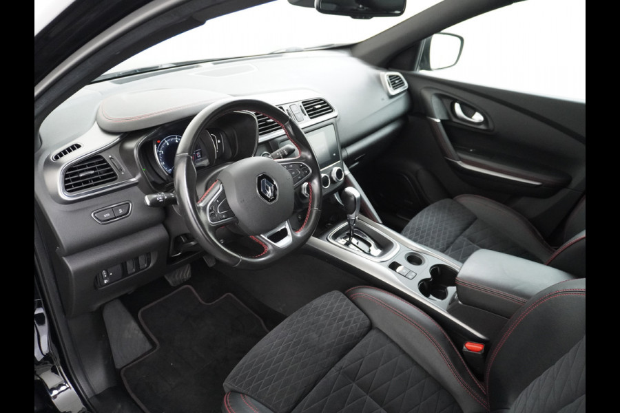 Renault Kadjar T160PK AUT-7 Black-Edition Navi Camera Apple Carplay/Android Elektr-Verst+Leer/Alcantara-Sport-Stoel+Verwarmd LED 19" Bose®-Soun Regen-Lichtsensor+VoorruitVerwarmd Blind spot warning Easy park assist 1.500Kg Trekvermogen 100% Dealeronderhouden EURO6 Orig.NLse Auto € 39.000 nieuw!