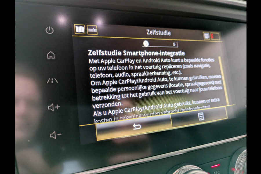 Renault Kadjar T160PK AUT-7 Black-Edition Navi Camera Apple Carplay/Android Elektr-Verst+Leer/Alcantara-Sport-Stoel+Verwarmd LED 19" Bose®-Soun Regen-Lichtsensor+VoorruitVerwarmd Blind spot warning Easy park assist 1.500Kg Trekvermogen 100% Dealeronderhouden EURO6 Orig.NLse Auto € 39.000 nieuw!