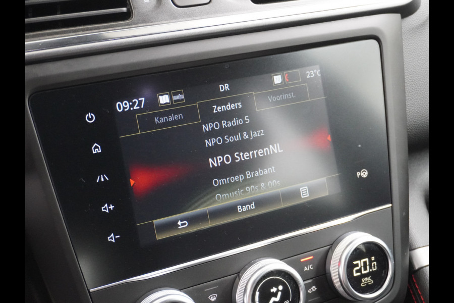 Renault Kadjar T160PK AUT-7 Black-Edition Navi Camera Apple Carplay/Android Elektr-Verst+Leer/Alcantara-Sport-Stoel+Verwarmd LED 19" Bose®-Soun Regen-Lichtsensor+VoorruitVerwarmd Blind spot warning Easy park assist 1.500Kg Trekvermogen 100% Dealeronderhouden EURO6 Orig.NLse Auto € 39.000 nieuw!