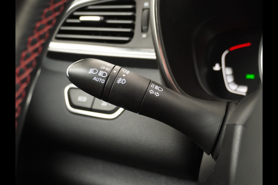 Renault Kadjar T160PK AUT-7 Black-Edition Navi Camera Apple Carplay/Android Elektr-Verst+Leer/Alcantara-Sport-Stoel+Verwarmd LED 19" Bose®-Soun Regen-Lichtsensor+VoorruitVerwarmd Blind spot warning Easy park assist 1.500Kg Trekvermogen 100% Dealeronderhouden EURO6 Orig.NLse Auto € 39.000 nieuw!
