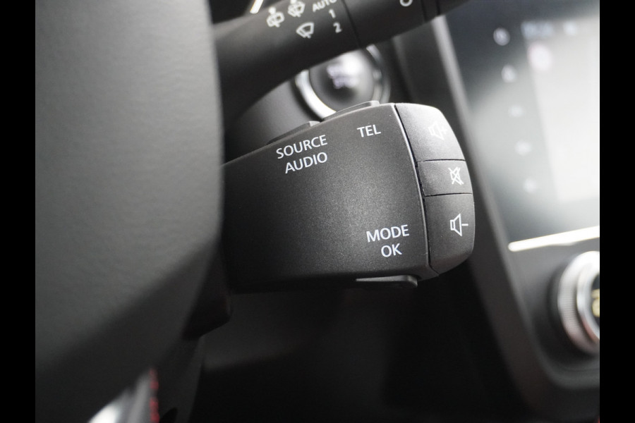 Renault Kadjar T160PK AUT-7 Black-Edition Navi Camera Apple Carplay/Android Elektr-Verst+Leer/Alcantara-Sport-Stoel+Verwarmd LED 19" Bose®-Soun Regen-Lichtsensor+VoorruitVerwarmd Blind spot warning Easy park assist 1.500Kg Trekvermogen 100% Dealeronderhouden EURO6 Orig.NLse Auto € 39.000 nieuw!
