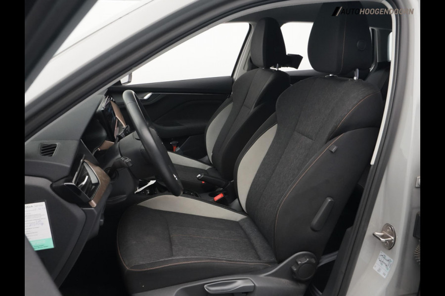 Škoda SCALA 1.0 TSI Business Edition Luxe (APPLE CARPLAY,LED,STOELVERWARMING,CRUISE,DIGITAL DISPLAY,PARKEERSENSOREN,PREMIUM SOUND)