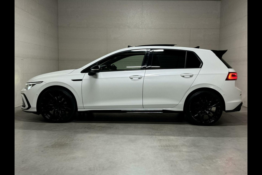 Volkswagen Golf 1.5 eTSI R-Line Pano H/K Akrapovič Sfeer HUD CarPlay