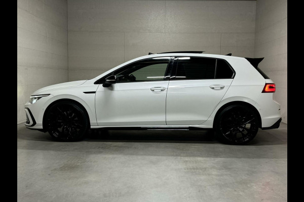 Volkswagen Golf 1.5 eTSI R-Line Pano H/K Akrapovič Sfeer HUD CarPlay