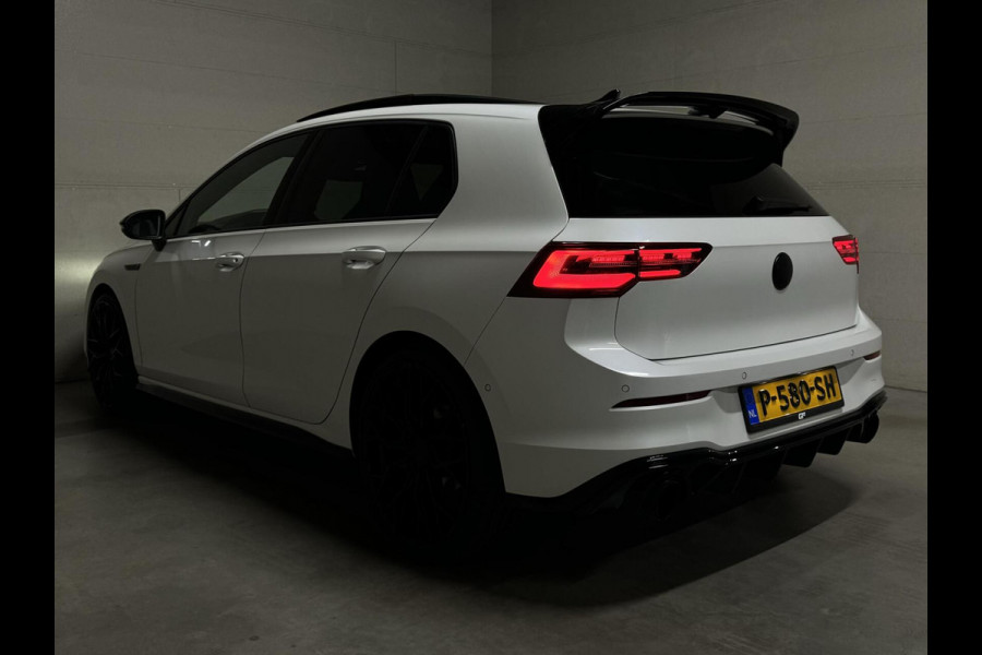 Volkswagen Golf 1.5 eTSI R-Line Pano H/K Akrapovič Sfeer HUD CarPlay