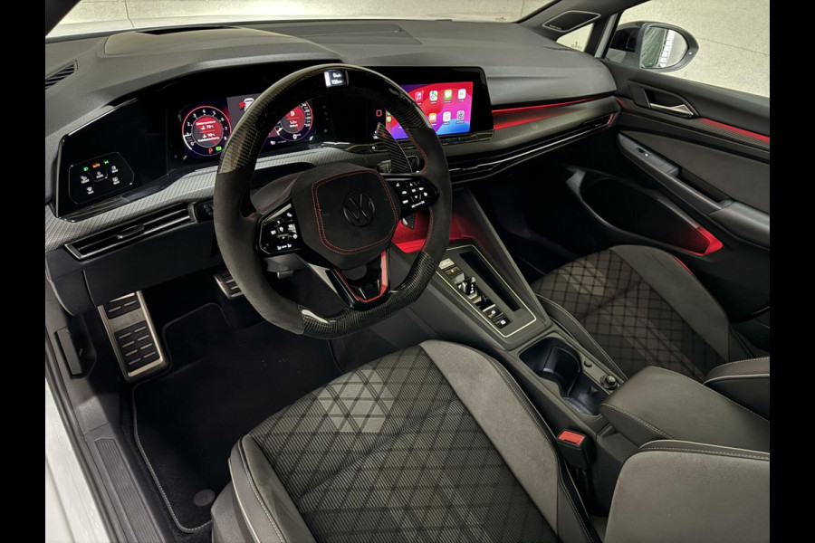 Volkswagen Golf 1.5 eTSI R-Line Pano H/K Akrapovič Sfeer HUD CarPlay