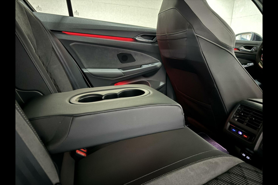 Volkswagen Golf 1.5 eTSI R-Line Pano H/K Akrapovič Sfeer HUD CarPlay