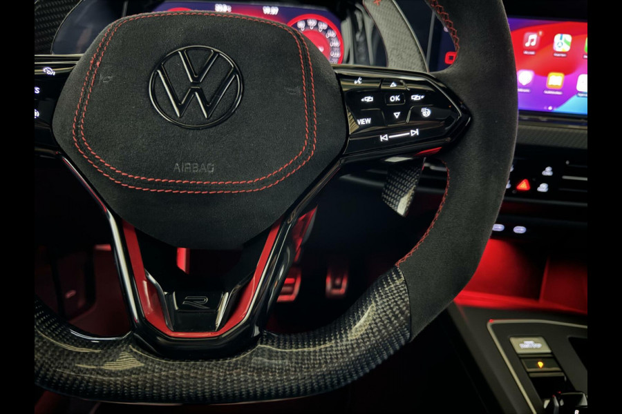 Volkswagen Golf 1.5 eTSI R-Line Pano H/K Akrapovič Sfeer HUD CarPlay