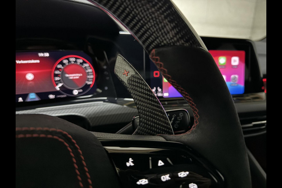 Volkswagen Golf 1.5 eTSI R-Line Pano H/K Akrapovič Sfeer HUD CarPlay