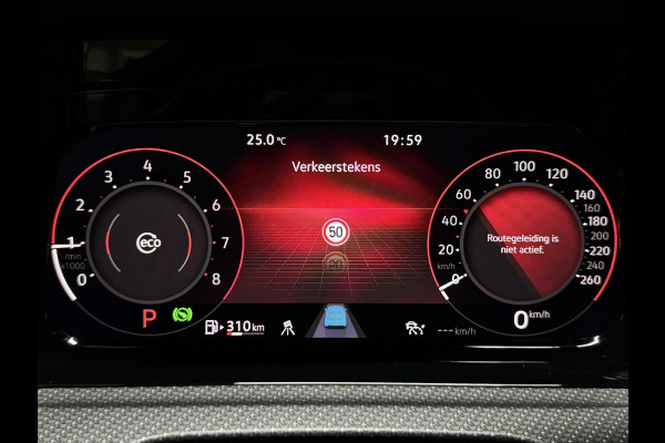 Volkswagen Golf 1.5 eTSI R-Line Pano H/K Akrapovič Sfeer HUD CarPlay