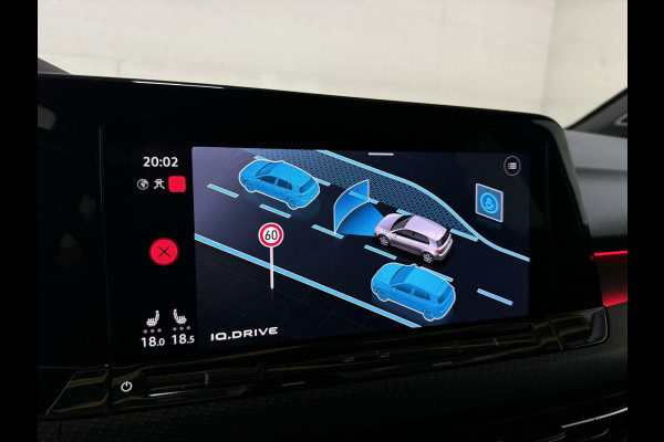 Volkswagen Golf 1.5 eTSI R-Line Pano H/K Akrapovič Sfeer HUD CarPlay