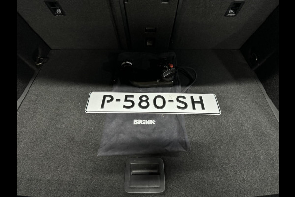Volkswagen Golf 1.5 eTSI R-Line Pano H/K Akrapovič Sfeer HUD CarPlay