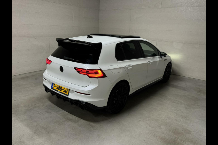 Volkswagen Golf 1.5 eTSI R-Line Pano H/K Akrapovič Sfeer HUD CarPlay