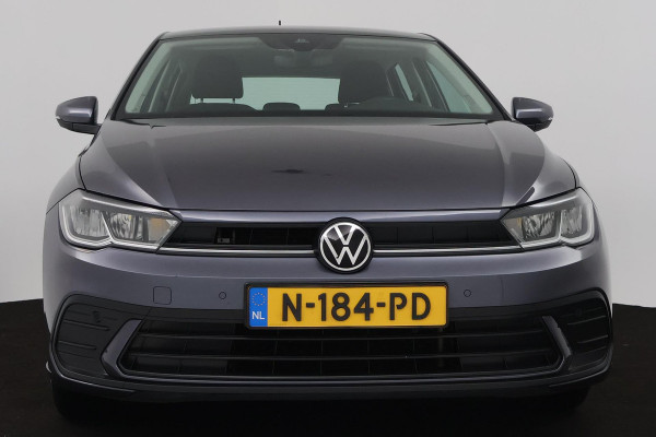 Volkswagen Polo 1.0 TSI Life (NAVIGATIE CARPLAY, PARKEERSENSOREN, STUURBEDIENING, MULTIMEDIA)
