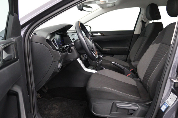 Volkswagen Polo 1.0 TSI Life (NAVIGATIE CARPLAY, PARKEERSENSOREN, STUURBEDIENING, MULTIMEDIA)