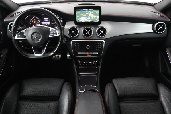 Mercedes-Benz GLA 200 Premium Plus (NAVIGATIE, STOELVERWARMING, CAMERA, PARKEERSENSOREN, LEDER, GOED ONDERHOUDEN)
